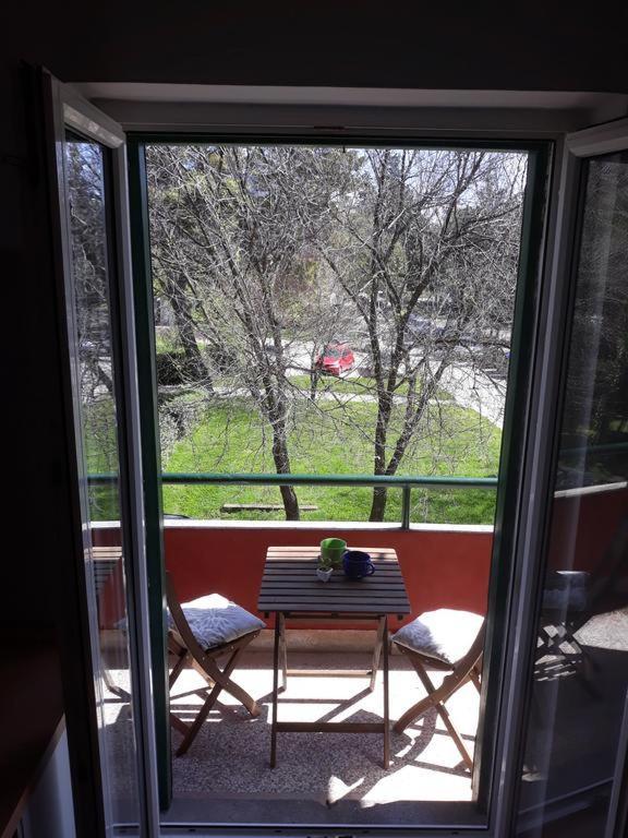 Near Old Town - Free Parking Apartman Zára Kültér fotó